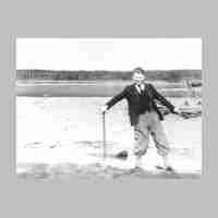 020-0045 Bruno Tengler bei Hochwasser am Linkehner See.jpg